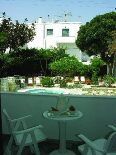 Atlantis Hotel Náoussa Extérieur photo
